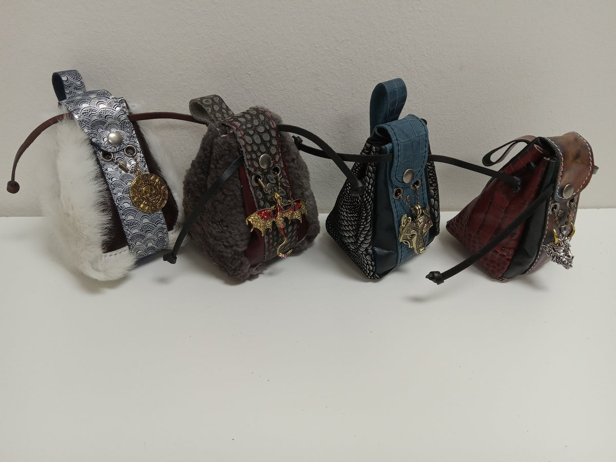 Grimbeard's Dice Bags - Square with Replaceable Pendant Charm Dice Grimbeard Leather   