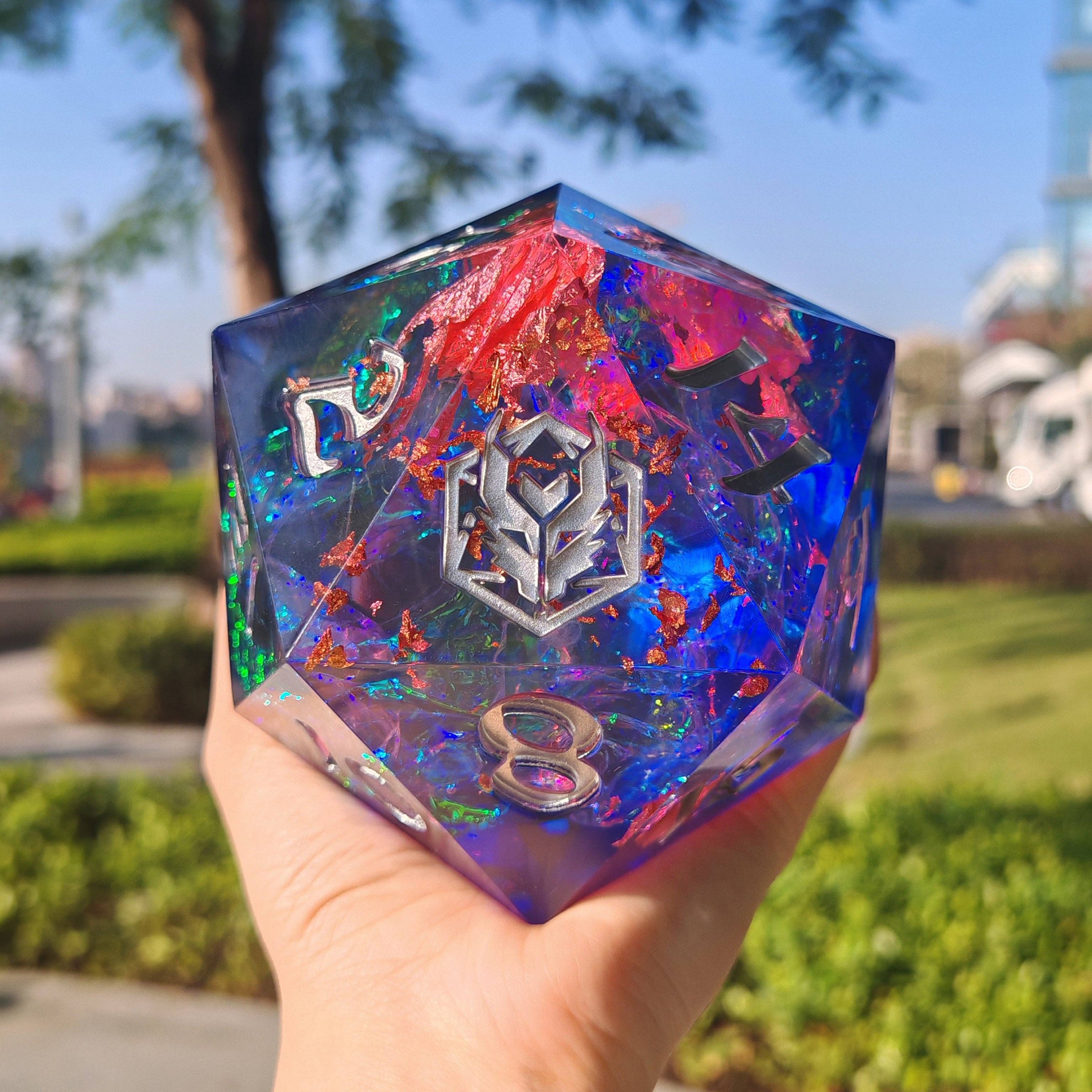 Captured Magic 100mm Chonk D20 - Gilded Storm Dice Hymgho Premium Dice