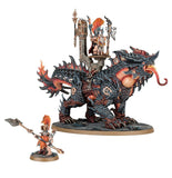 Age of Sigmar Fyreslayers: Auric Runefather on Magmadroth Miniatures Games Workshop   