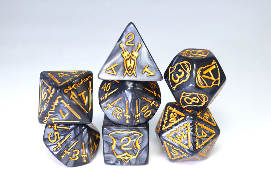 Queen's Armory: Cursed - 25mm RPG Dice Set Dice Foam Brain Games Cursed Queen's Armory