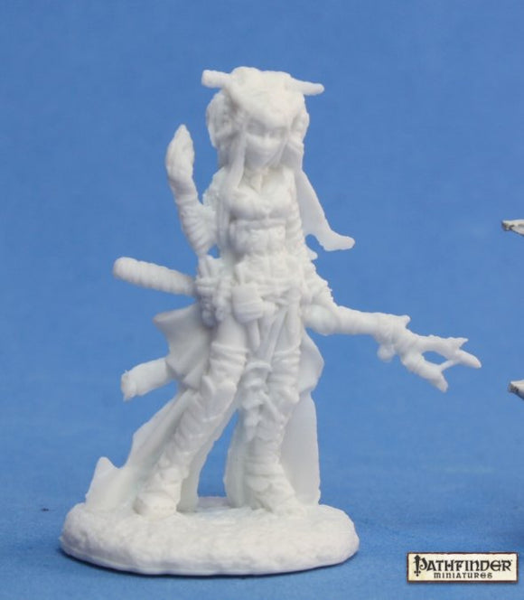 Reaper Miniatures Bones Pathfinder Feiya, Iconic Witch (89008) Home page Other   