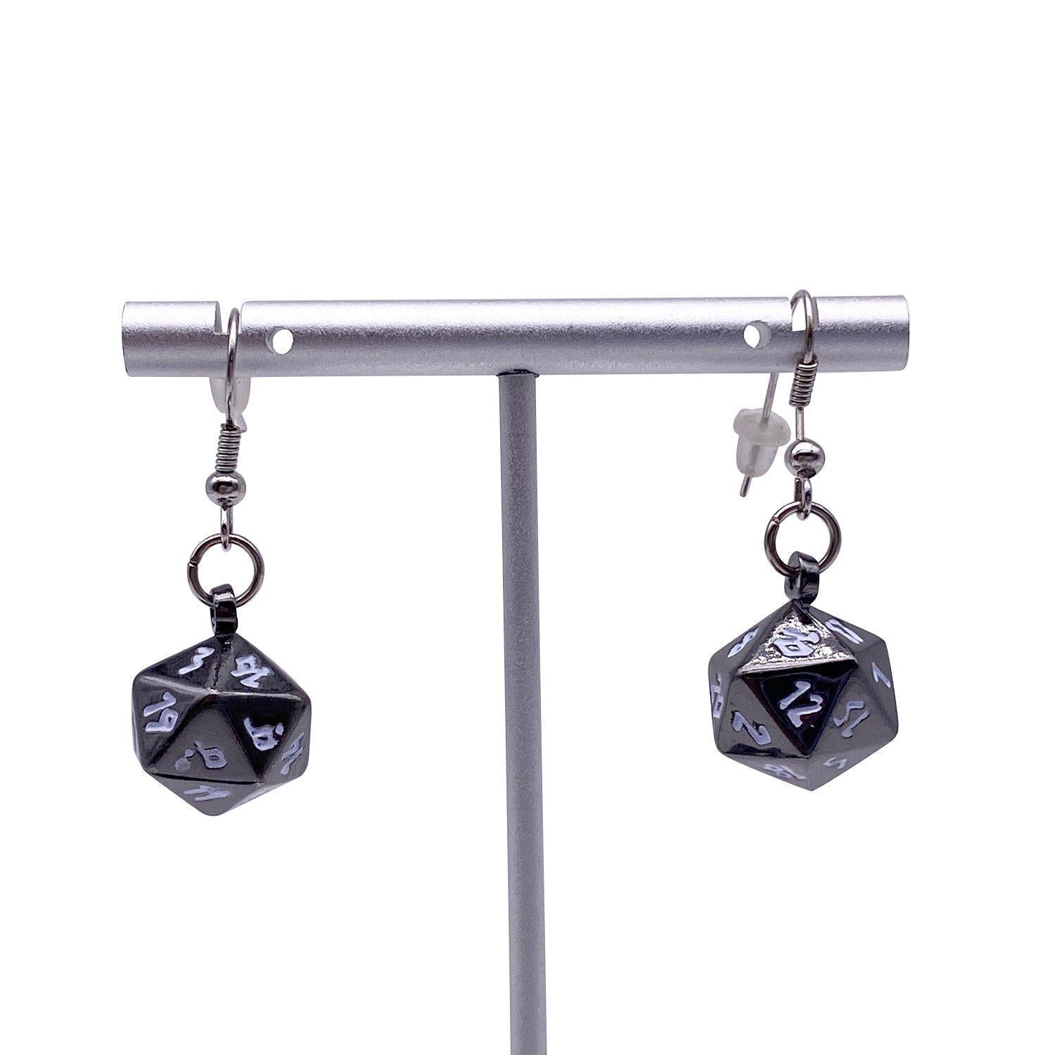 D20 Earrings Drow Black Clothing & Accessories Norse Foundry   