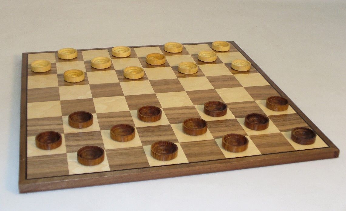 Checker Set: 15" Walnut/Maple Inlaid Board Board Games Other